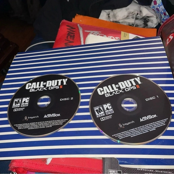 Call of duty black ops ll  2 disc pc/computer game - Picture 5 of 8